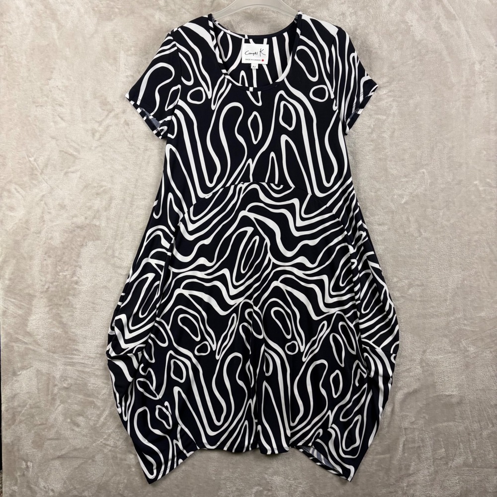 Compli K Women XS Abstract Swirl Handkerchief Hem Tulip Dress Black White Artsy